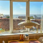 Prázdninový dům In V With House Sea View
