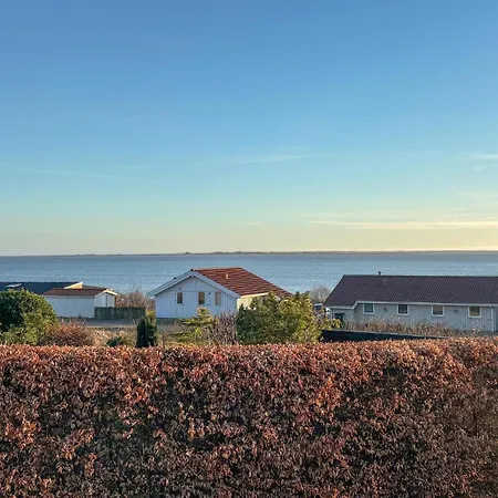 In V With House Sea View 埃斯比约